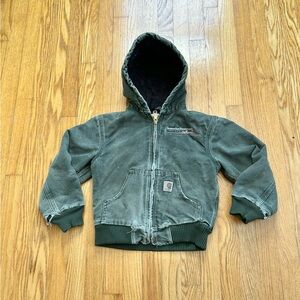 Carhartt Distressed Jacket Quilt Lined Youth YYJ130 MOS
Size Youth Medium